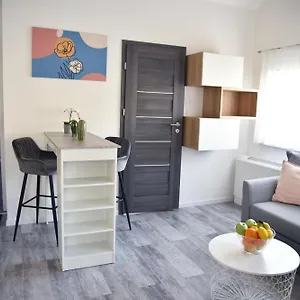 Hotel apartamentowy Roomstore